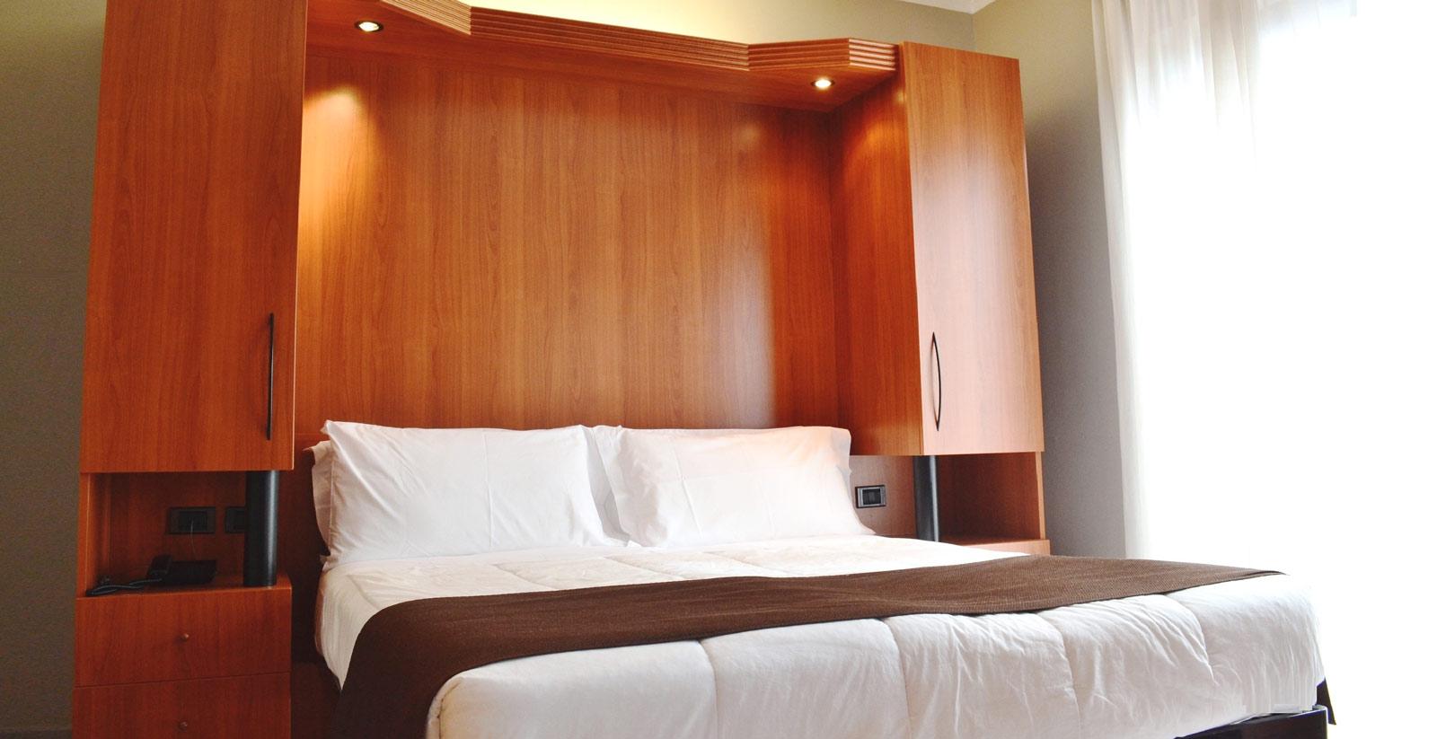 Colonne - Alihotels
