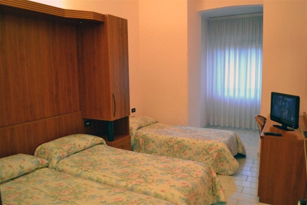 Colonne - Alihotels San Giovanni Rotondo