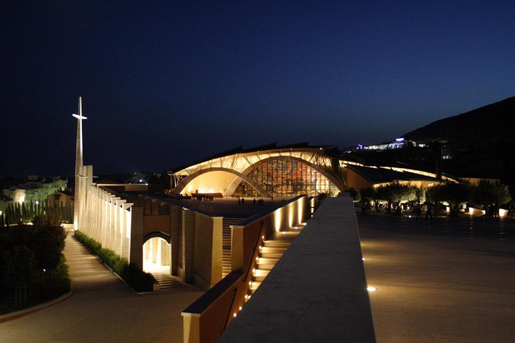 Colonne - Alihotels 3*