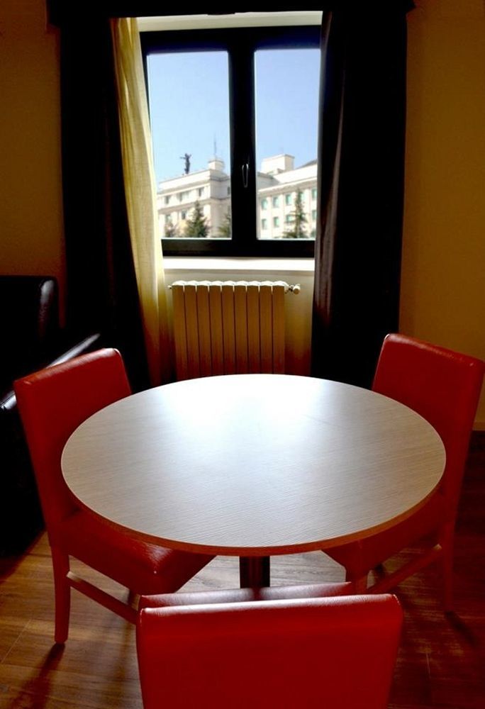 Colonne - Alihotels