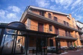 Colonne - Alihotels Hotel